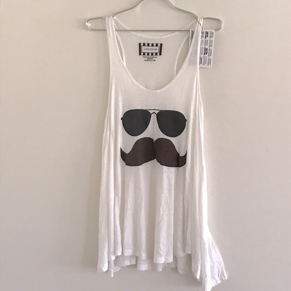 United Couture UC0110 “Mister Mister” Tank Top - Picture 1 of 2